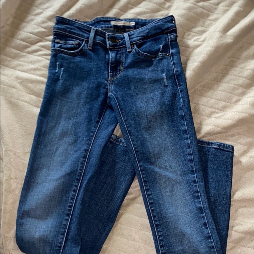 levi skinny jeans size 24